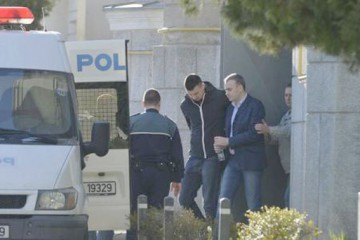 Darius Vâlcov, luat din sediul DNA şi dus în arestul Poliţiei